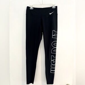 Nike Dri-Fit Leggings. Size M.